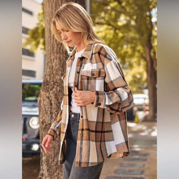 Women’s Tan Plaid Shacket | Oversized Flannel Button-Up Jacket • Streetwear - Picture 1 of 3